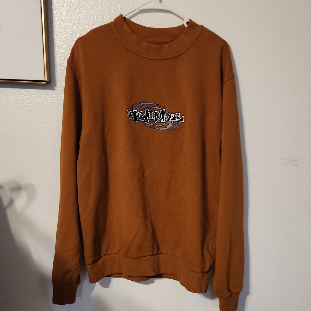 Brown Crewneck Sweater with Ribbed Cuffs